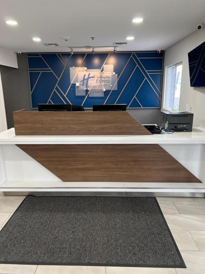 Express & Phoenix - West By Ihg Hotel Mesa